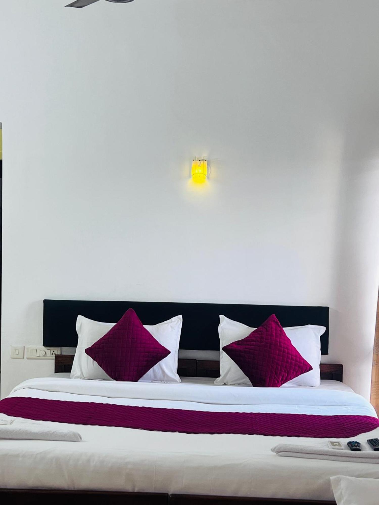 Hotel Sunday - Townhouse Club Airport Trivandrum Thiruvananthapuram Luaran gambar