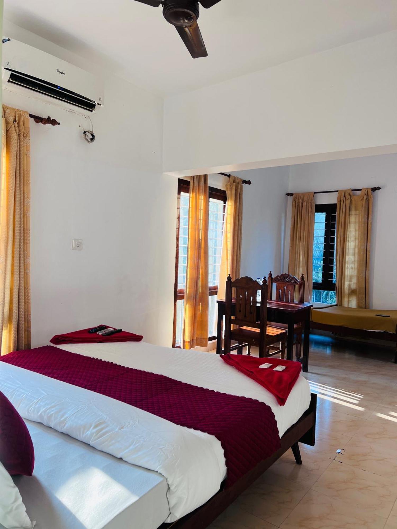 Hotel Sunday - Townhouse Club Airport Trivandrum Thiruvananthapuram Luaran gambar