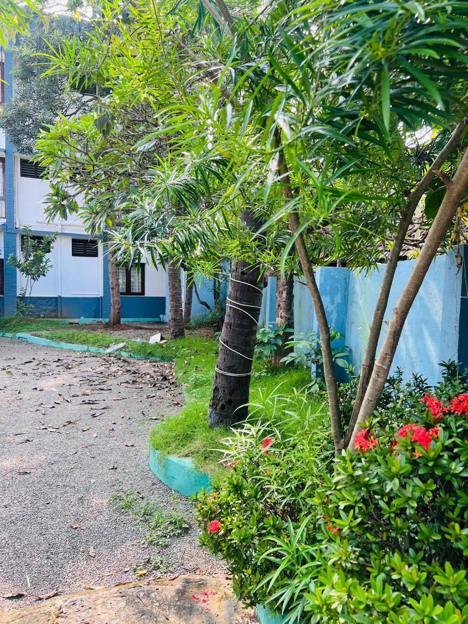 Hotel Sunday - Townhouse Club Airport Trivandrum Thiruvananthapuram Luaran gambar