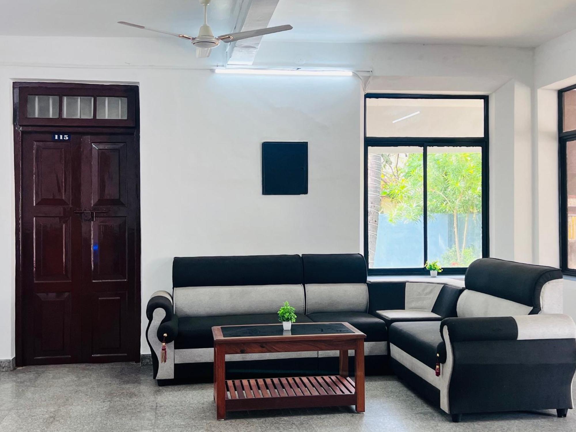 Hotel Sunday - Townhouse Club Airport Trivandrum Thiruvananthapuram Luaran gambar