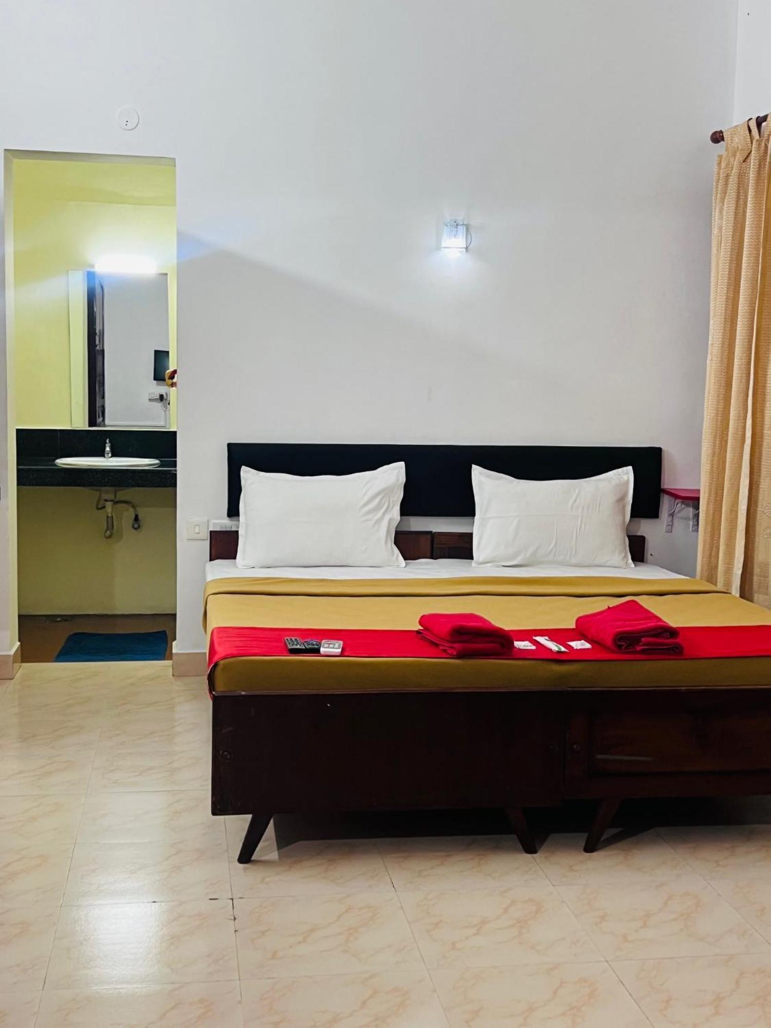 Hotel Sunday - Townhouse Club Airport Trivandrum Thiruvananthapuram Luaran gambar