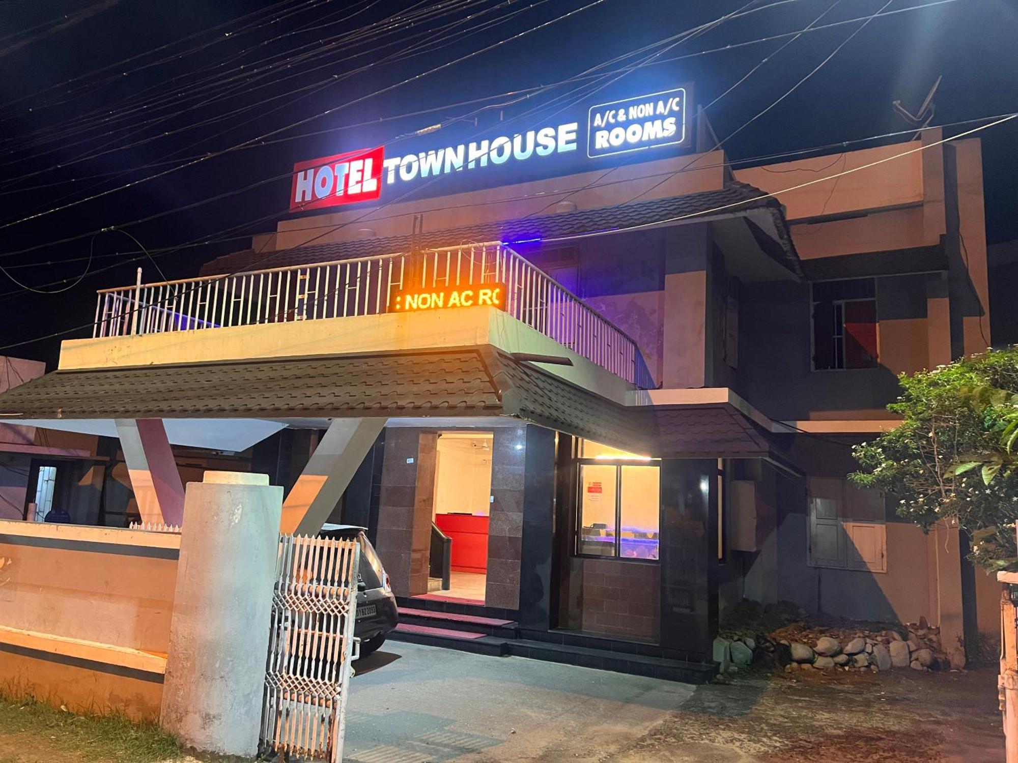 Hotel Sunday - Townhouse Club Airport Trivandrum Thiruvananthapuram Luaran gambar